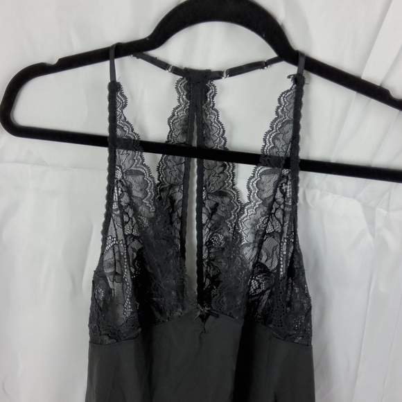 V.S.🖤 Sexy Black Babydoll lace slip/nightgown - Picture 2 of 10